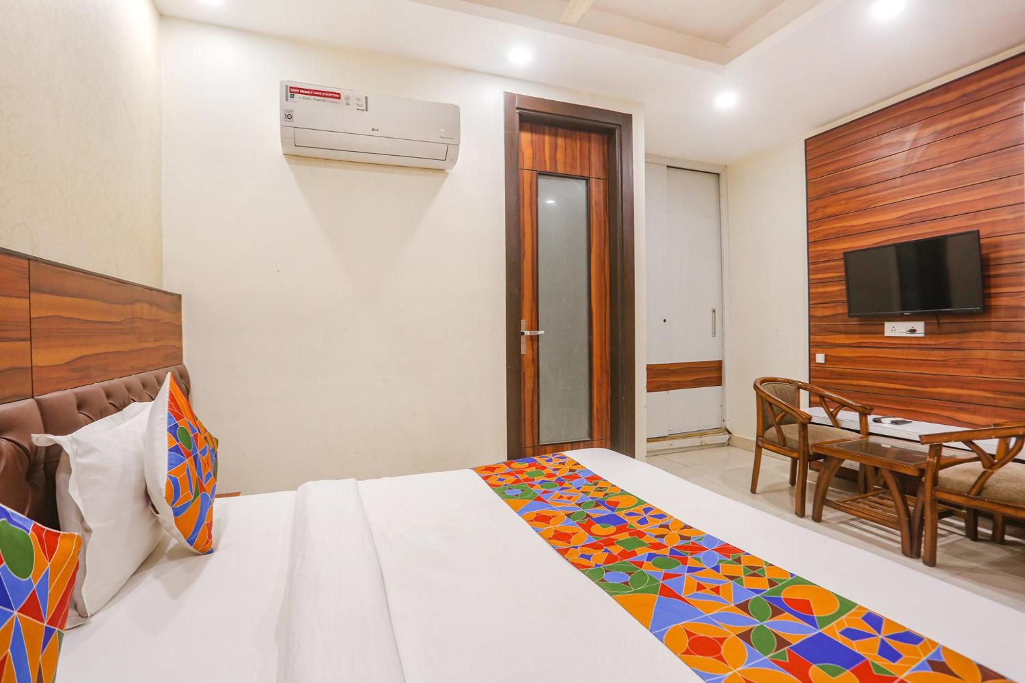 Fabhotel Gold Inn Janakpuri Deli Exterior foto